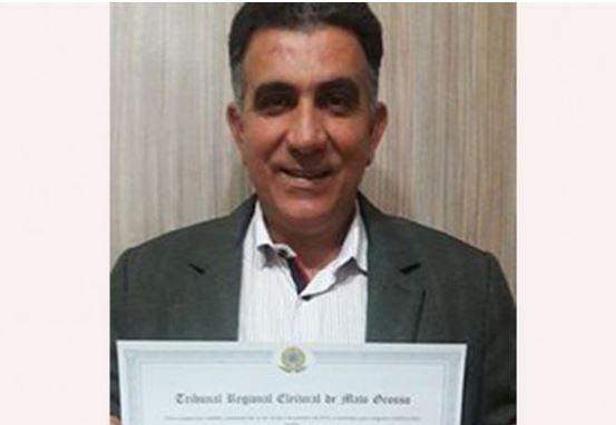 Prefeito é condenado a pagar multa por adquirir abatedouro clandestino