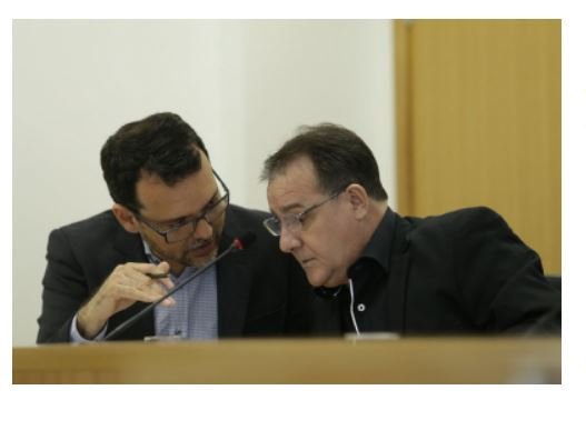 PSL e PT se unem e lideram bloco na Assembleia para "pressionar" Mauro