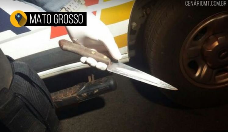 Enteado mata padrasto a facadas após discussão por causa de lanterna em Mato Grosso