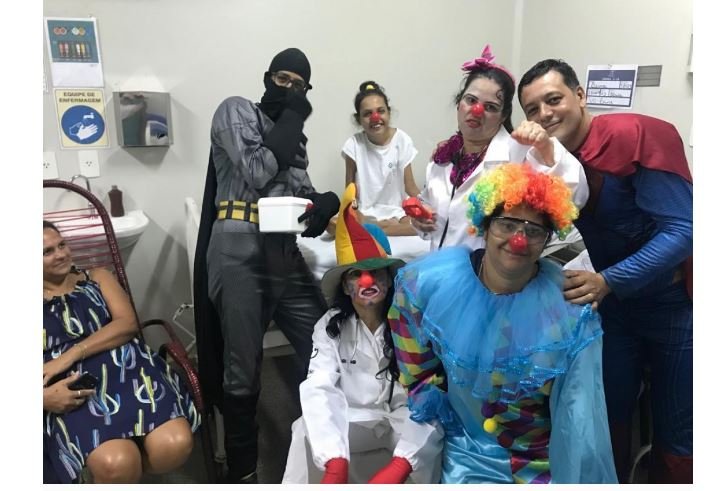 Equipe “Saúde com Alegria” leva diversão aos pacientes do Hospital Regional de Colíder