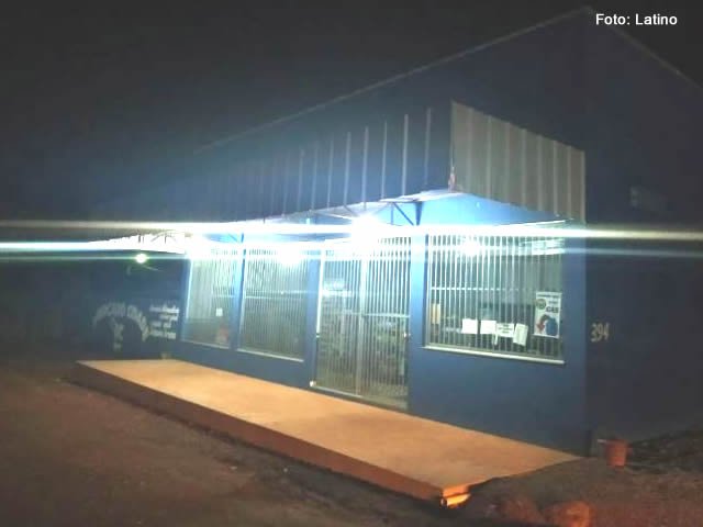 Em Colíder bandidos armados assaltam Mercado Cidade no bairro Cidade Alta.