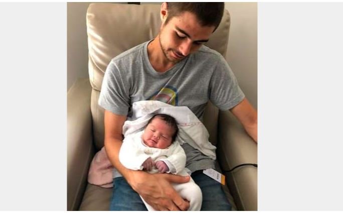 Tatá Werneck explica cesariana e Rafael Vitti divulga foto do rosto da filha. Veja tudo o que sabemos sobre o nascimento da bebê!