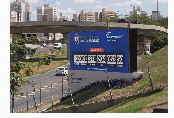 Brasil já passou a marca de R$ 2 trilhões pagos em impostos