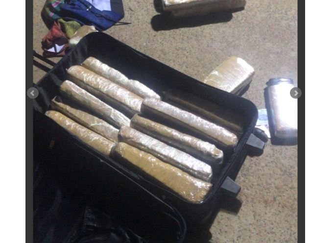 PM prende homem por tráfico de drogas na rodoviária de Sinop