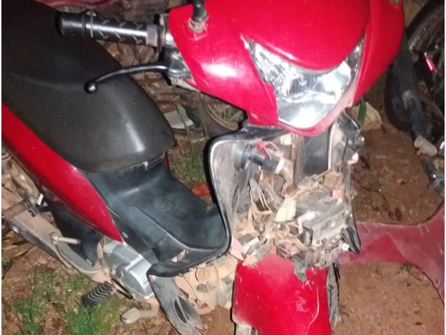 Motociclista em Colíder sofre acidente após ser fechado por veículo.(Fotos)