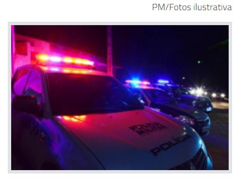 Homem volta para casa de madrugada bêbado e mata irmão a facada em briga