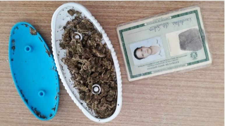 Peixoto de Azevedo: Mulher é presa com escova recheada de maconha ao visitar irmão na cadeia
