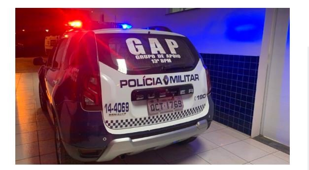 Homem morre após ser esfaqueado pela própria namorada, na residência do casal