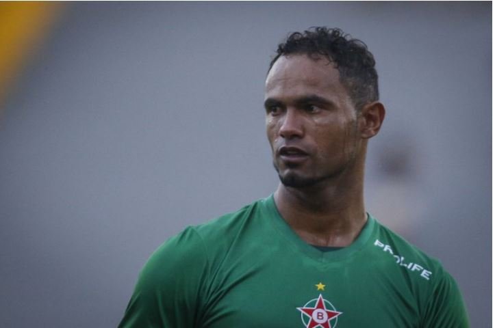 Bruno se aproxima de acerto para defender o Tupi, no Módulo 2 do Mineiro