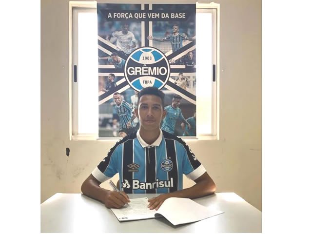 Filho de pescador, nascido em Comodoro/MT assina contrato com o Grêmio