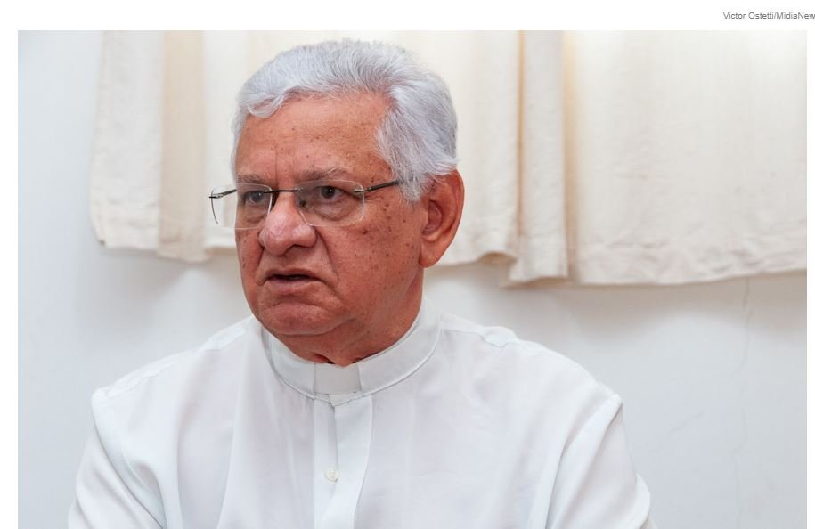 Padre: “Não podemos ridicularizar crenças; é uma blasfêmia”