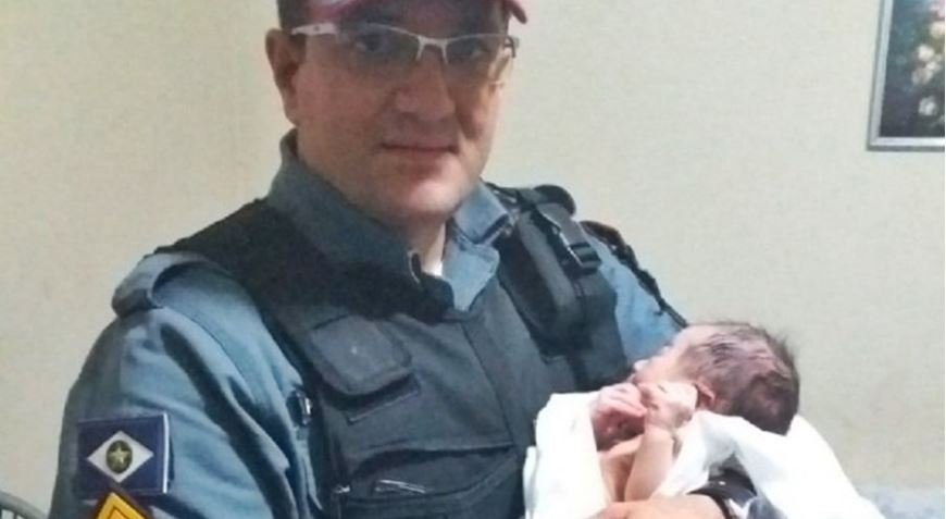 ABSURDO Bebê abandonado em caixa de papelão é encontrado debaixo de árvore