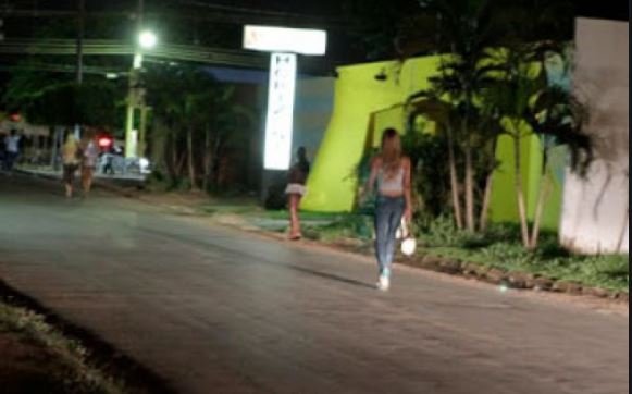 Travesti agredida por tenente coronel diz que foi ameaçada de morte pelo oficial