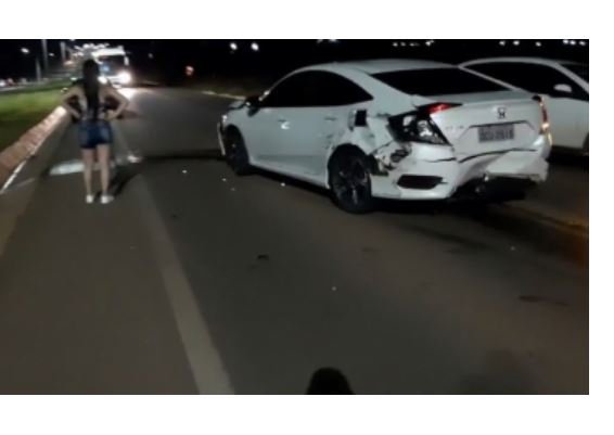 Cinco carros se envolvem em acidente em rodovia de MT