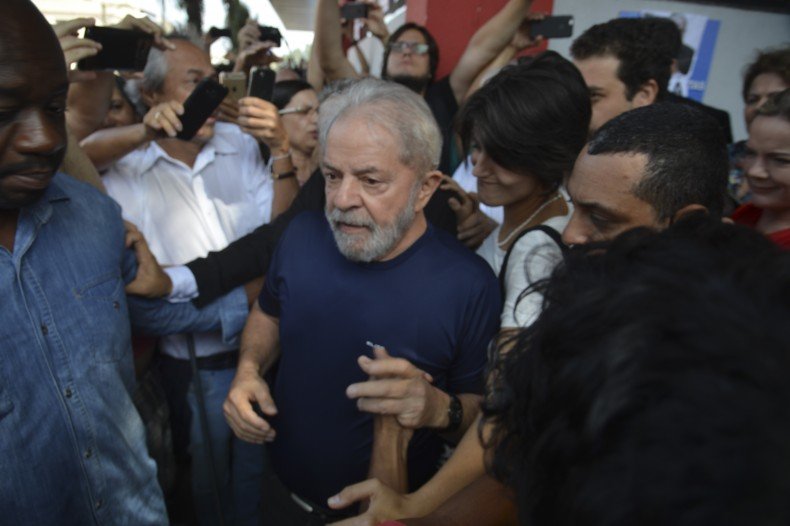 STF pode julgar pedido de liberdade de Lula no próximo dia 26