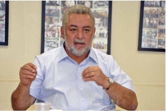 PAGAMENTOS EM ATRASO Percival terá que devolver R$ 170 mil aos cofres públicos
