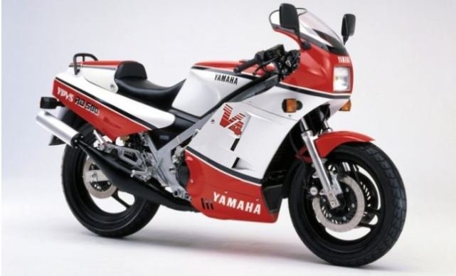 30 ANOS DEPOIS, MOTO YAMAHA RARÍSSIMA É ENCONTRADA 0KM EM UM ARMAZÉM (12 FOTOS + VÍDEO)
