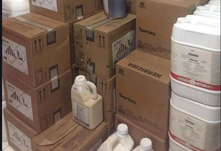 Bandidos amarram moradores e assaltam fazenda; todo estoque de defensivos é levado