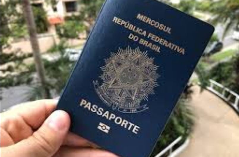 Bolsonaro assina decreto para implementar programa que facilita entrada nos EUA