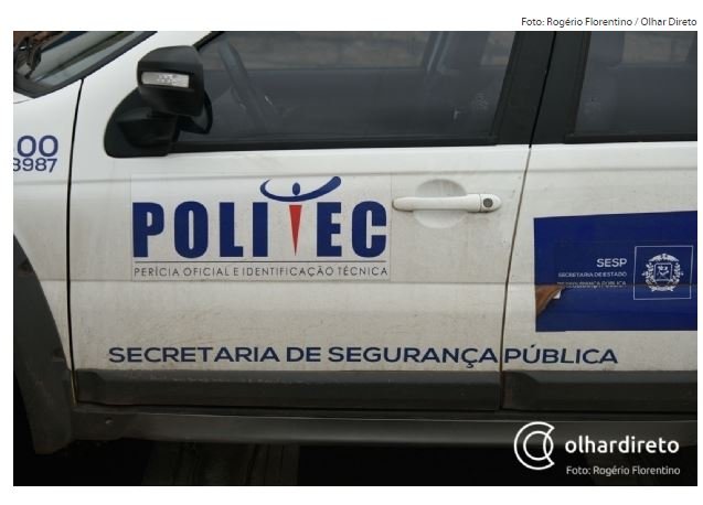 Homem é degolado na varanda de casa e parente que mora no local encontra corpo