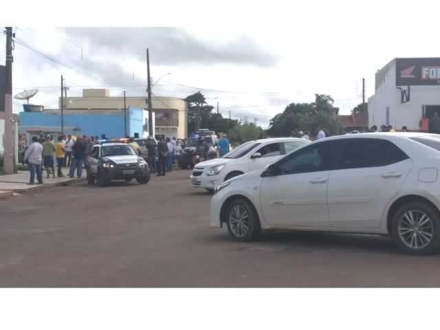Advogado é executado a tiros em frente a escritório em Juara; assassinos de moto fugiram