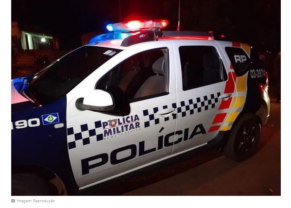 Adolescente de 17 anos é alvejado com seis tiros quando chegava em casa em MT
