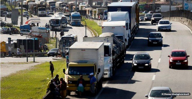 Caminhoneiros vão ter prioridade em campanha de vacinação contra gripe