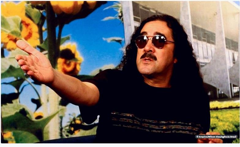 Moraes Moreira morre de infarto, aos 72 anos