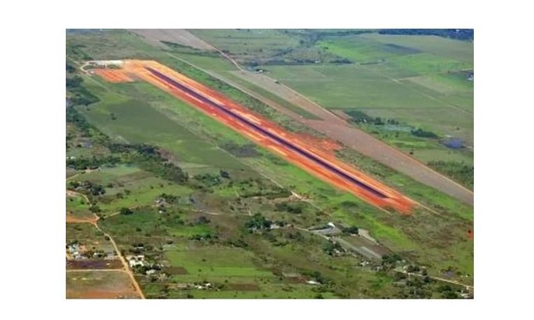 Ladrões furtam avião e 3 mil litros de combustível de aeroporto em Matupá (MT)