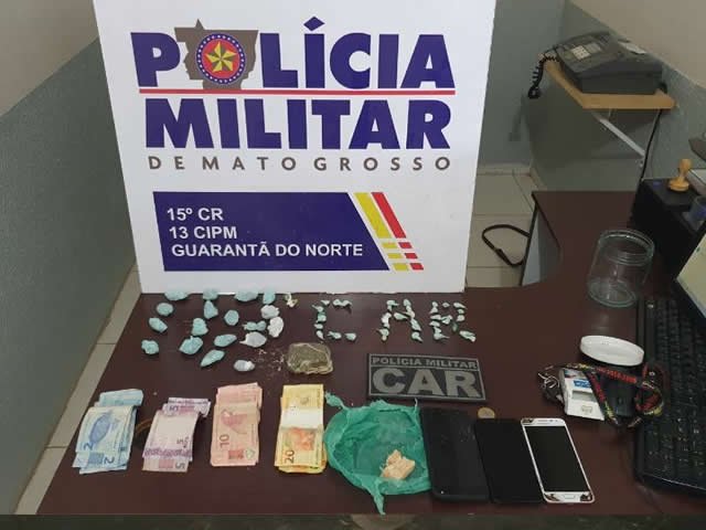 Menor com drogas escondidas em partes intimas e mais quatro são presos em Guarantã por Trafico.