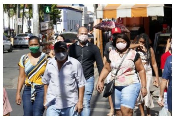 Cidade de MT ameaça até prender quem não usar máscaras