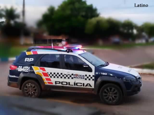 Bandidos rendem vitima em pleno meio dia em Colíder levando dinheiro e celulares.