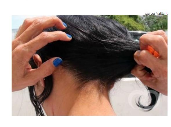 Mulher denuncia marido após ser arrastada pelos cabelos