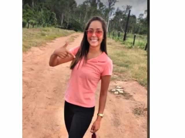 Jovem encontrada morta, polícia suspeita de latrocínio