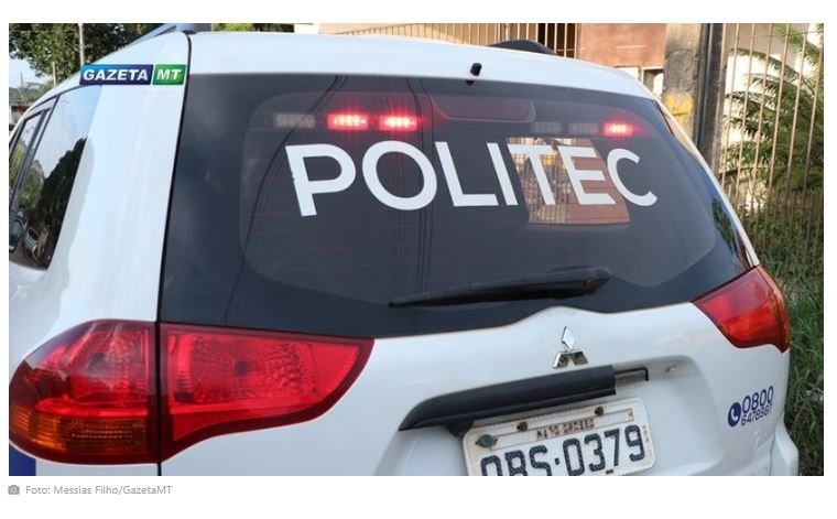 Mulher encontra irmã morta e seminua dentro de casa no interior