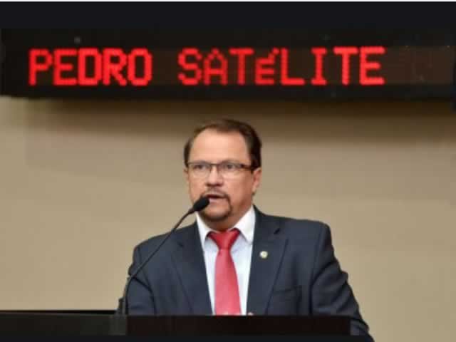 Pedro Satélite assume o lugar do licenciado deputado Sebastião Rezende