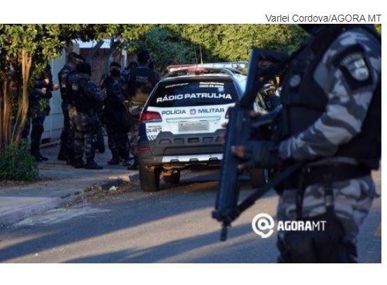 Bandidos entram em confronto com a PM e acabam mortos. (Vídeo)