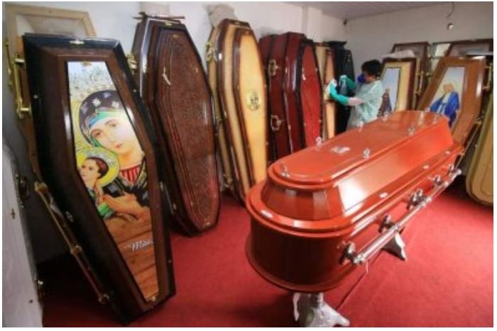 Vídeo animado chama moradores para inaugurar funerária em MT