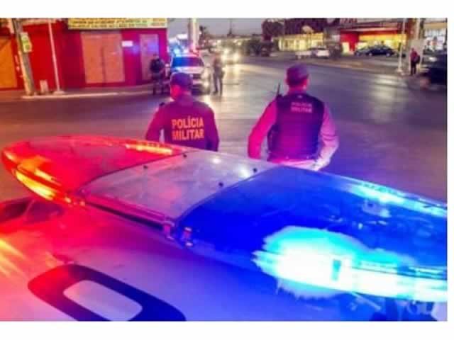 Baleado, morador de quitinete esfaqueia atiradores na capital