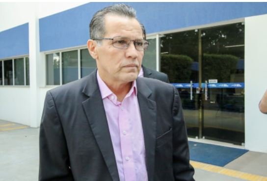 Silval: "O Taques deveria fazer como eu e colaborar com a Justiça"