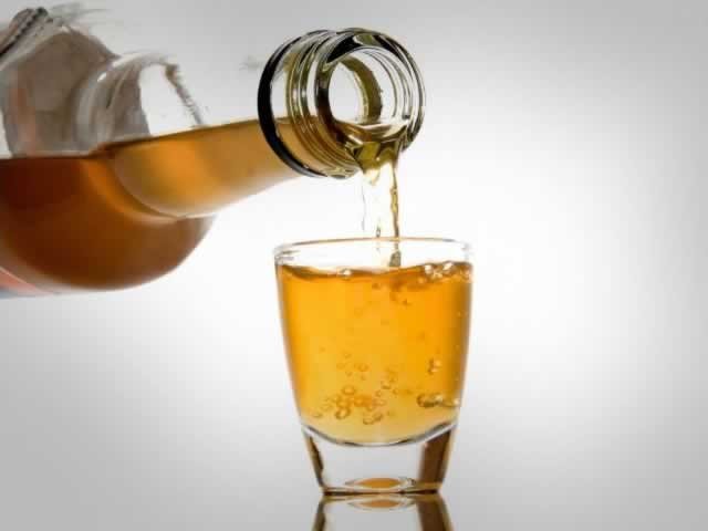 Homem é executado a facadas por derrubar garrafa de pinga dentro de bar