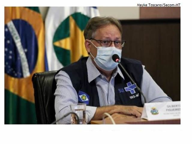 População precisa ser infectada para ganhar imunidade, diz secretário de saúde