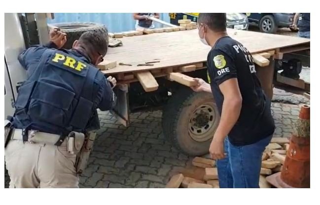 Ação da Polícia Civil em parceria com PRF resulta na apreensão de 186 quilos de pasta base em MT
