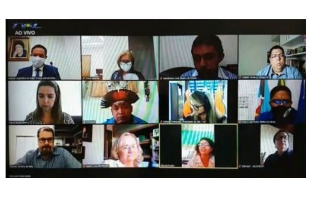 Professores são contra aulas virtuais em MT