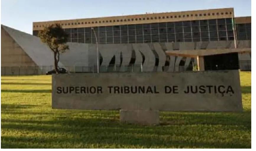 PF investiga material pornográfico infantil em computadores do STJ