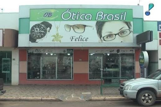 Ótica no centro de Colíder e assaltada em plena luz do dia.