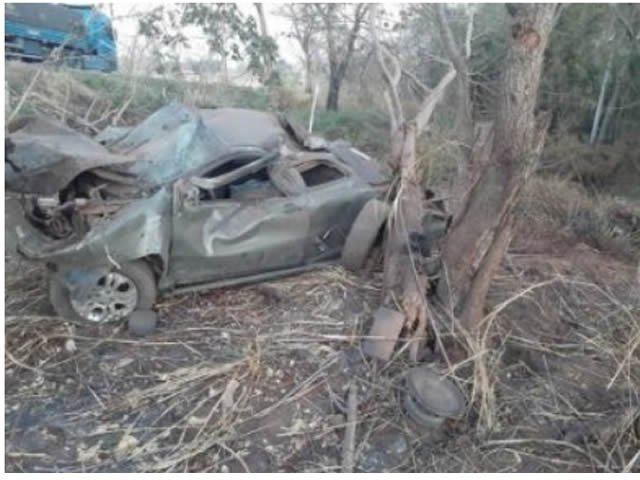 Carro capota, mata 3 jovens e deixa dois feridos em MT