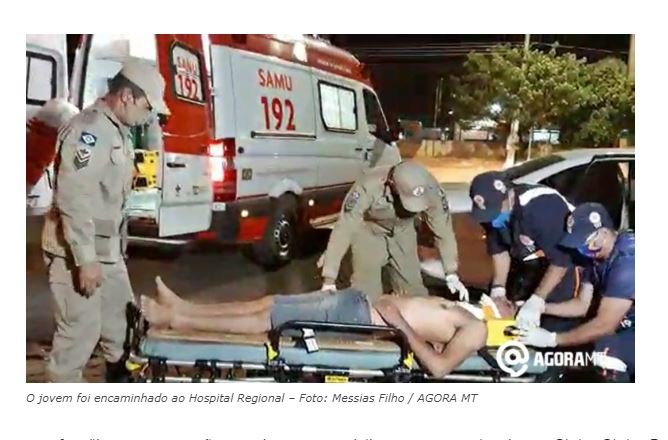 Durante brincadeira, jovem cai, bate em pedra e desmaia