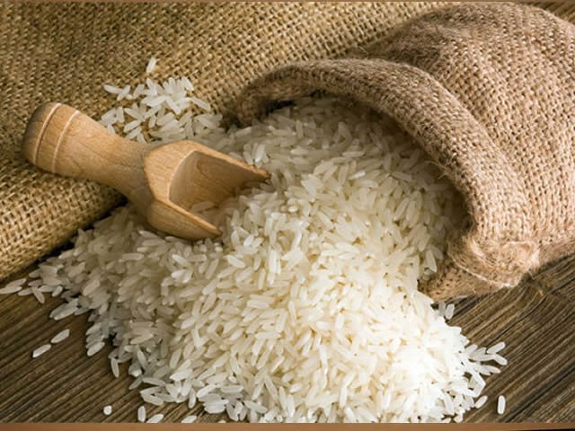 Governo zera imposto de importação do arroz até o final do ano