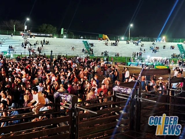 36ª Expolider noite de 06 e 07/08 — foto 6